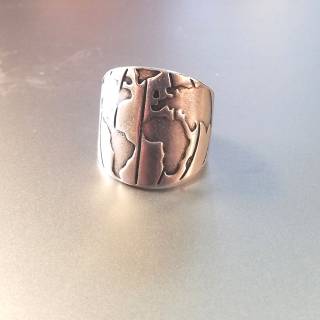 ''Atlas" ring